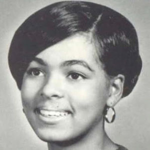 Meet your Posher, Deborah